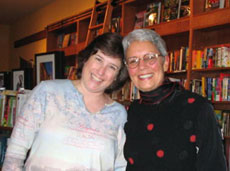 photo of Paola and Eve Schenker