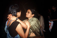  Rajyashree Ramamurthi with her mother, Rekha, who was Paola's interpreter and guide in Calcutta 